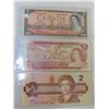 Image 1 : lot of 3 $2 bills 1954, 1974 +1986