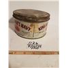 Image 2 : rare king george's navy tobacco tin 6" by 3.5"