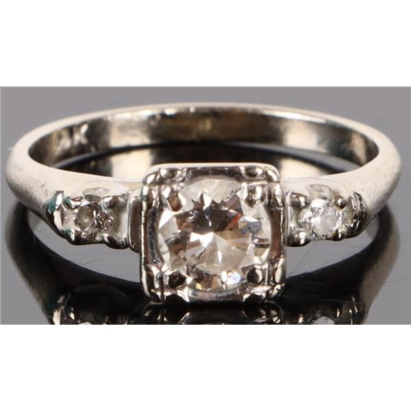 0.52CTW. DIAMOND 14KT. WHITE GOLD LADIES RING