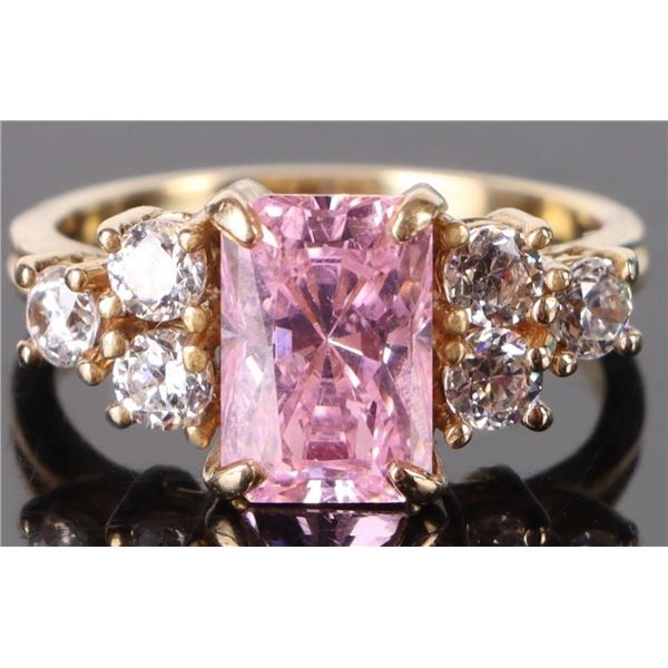 14K YELLOW GOLD CUBIC ZIRCONIUM LADIES RING