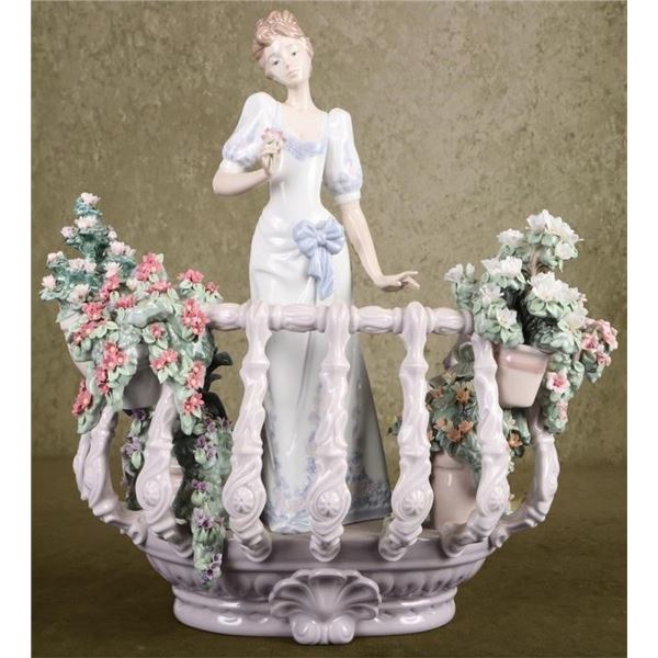 LLADRO "FAR AWAY THOUGHTS" #1798 RETIRED FIGURINE