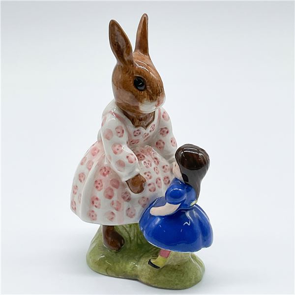 Royal Doulton Bunnykins Figurine, Dollie "Playtime" DB88