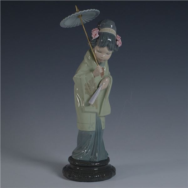 Lladro Porcelain Figurine, Oriental Spring 1004988