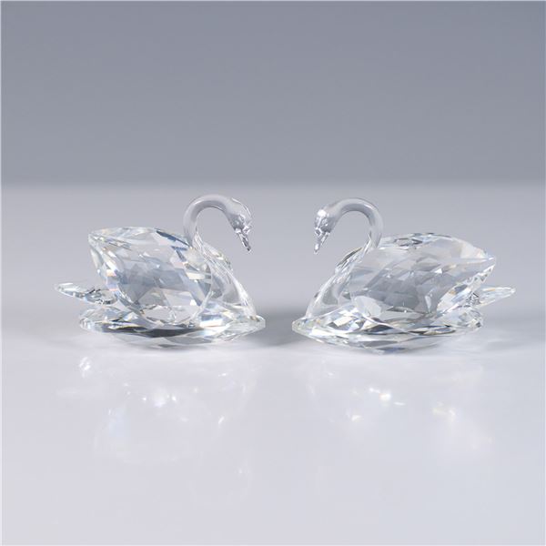 Swarovski Crystal To Cherish Swan Figurine Pair