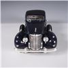 Image 2 : Signature 1:18 Scale 1938 Cadillac Model