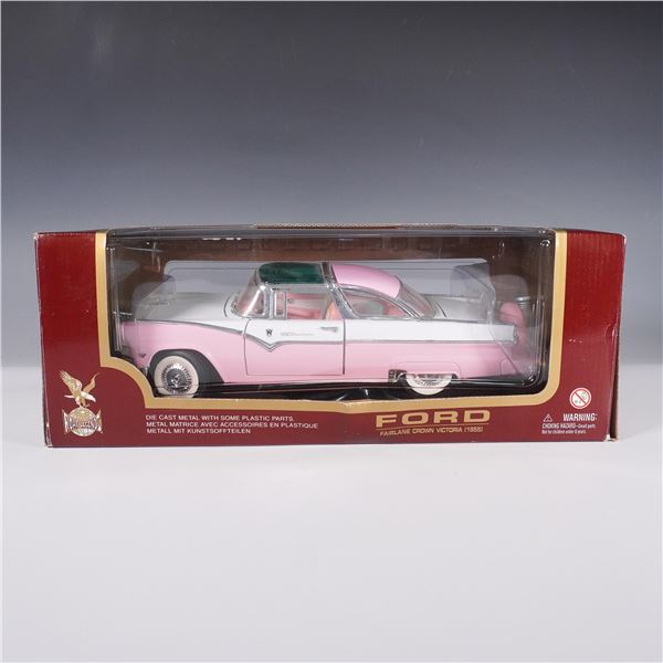 Road Legends Die-Cast Model, Ford Fairlane Crown Victoria 1955