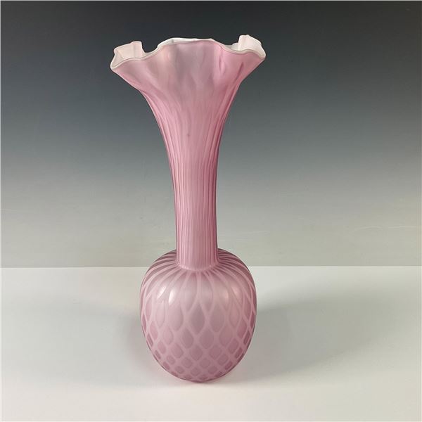 Pink Satin Quilted Diamond Glass Vase