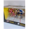 Image 2 : Gordie Howe & Johny Bower NHL Figurine Set - NOS