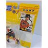 Image 2 : Starting Line Up 1997 Eric Lindros Figurine Set - NOS