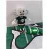 Image 3 : Saskatchewan Roughriders Lot: Flag, (2) Mini Footballs, Grey Cup Stuffy (2013)