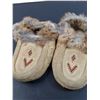 Image 3 : Childrens Moccassins - 8" Long