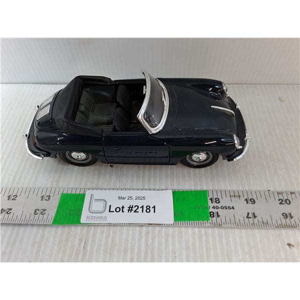 1/24 Scale Model 1961 Porsche 356 B