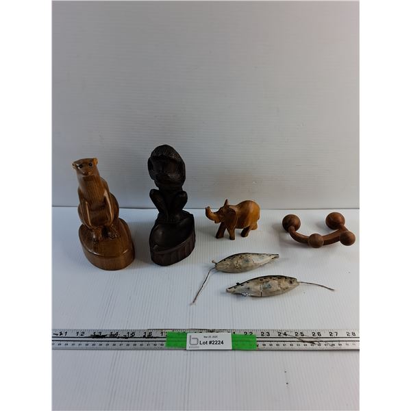 Various Wooden Home Decorations