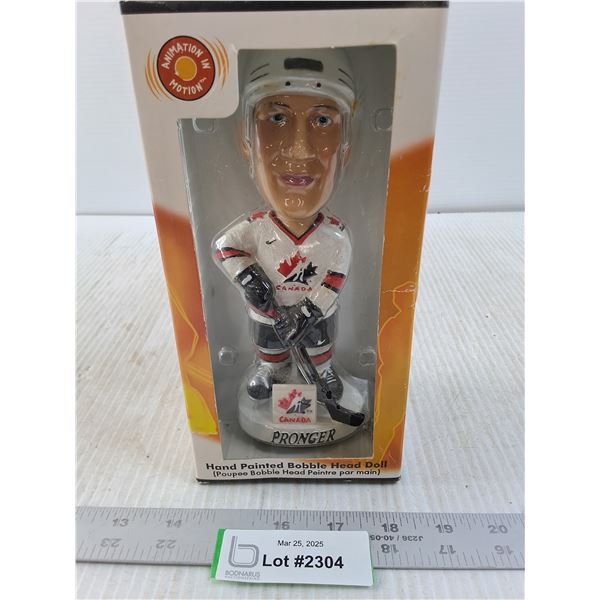 Bobble Dobbles Chris Pronger Team Canada Bobble Head Doll 8.5" Tall