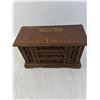 Image 2 : Wooden Jewelry Box Pat Yoshikawa Japan