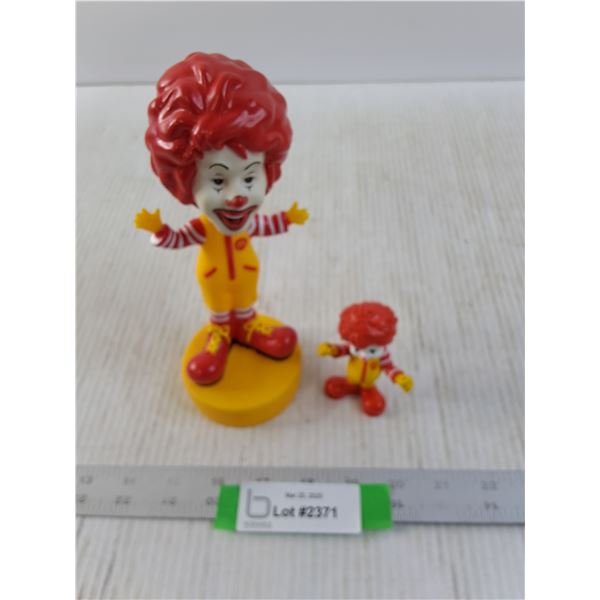 2003 McDonald Ronald McDonald Bobblehead and 2007 Ronald McDonald Figures