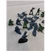 Image 3 : Plastic Toy Soldiers Lot