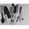 Image 3 : Kitchen Lot- Knives, Perfect Chopper, Thermometers, Misc.