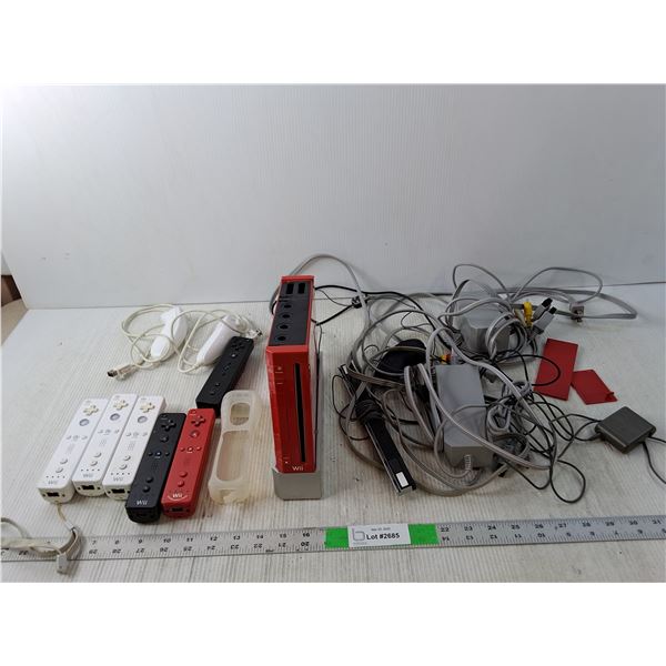 Nintendo Wii, (5) Controllers, (3) Nunchuks, Misc. Untested