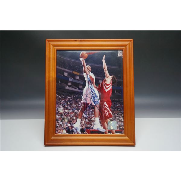 Carmelo Anthony Autographed Framed Photo with COA