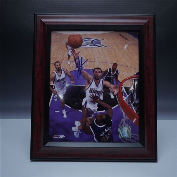 Peja Stojakovic Autographed Sacramento Kings Framed Photo