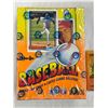 Image 2 : Sealed 1992 O-Pee-Chee Baseball Booster Box & 1 Loose Pack