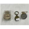 Image 2 : 3 Vintage Collectibles: Magnifying Loop & 2 Compasses