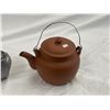 Image 3 : 3 Vintage Teapots: 2 Metal 1 Terracotta