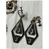 Image 2 : Assorted Silver Jewellery: Earrings & 2 Pendants