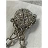 Image 3 : Vintage Butterfly Magnetic Clasp Necklace