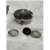 Image 2 : 2 Sterling Silver Items: Mother Of Pearl Handled Knife & Mexico Silver Pill Box