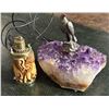 Image 2 : 2 Collectibles: Bone Carved Elephant Snuff Bottle & Pewter Eagle On Amethyst Rock