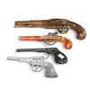 Image 1 : 4 Vintage Toy Guns: Texas, Eagle, Davy Crockett, & Hubley