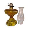 Image 1 : Vintage Amber Glass Oil Lamp