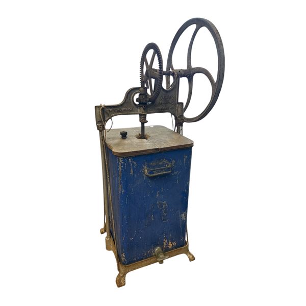 Vintage Dazey Churn 830B