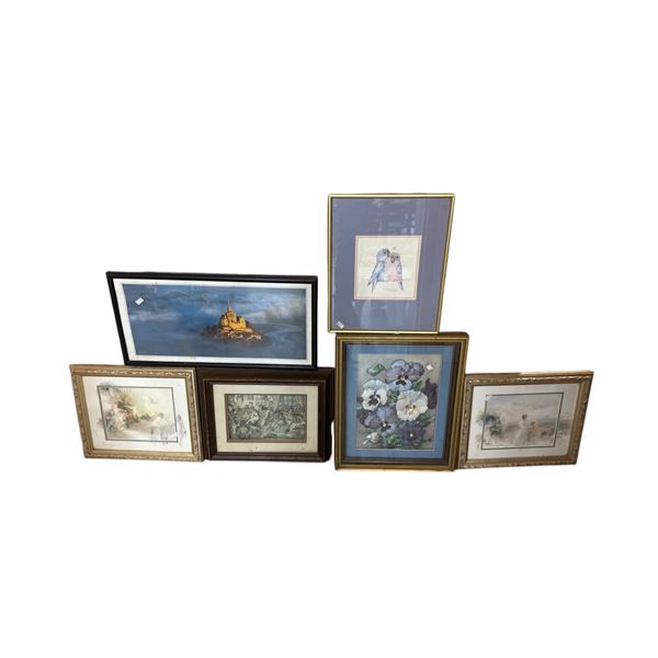 7pcs Of Assorted Framed Art Works