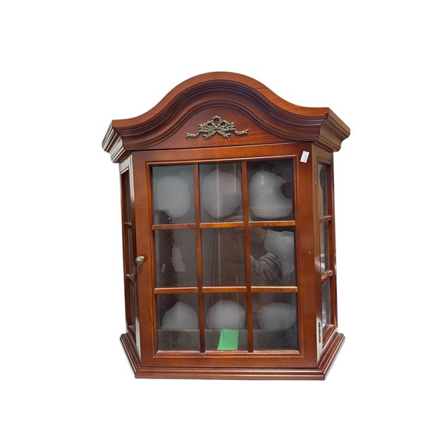 2 Shelf Cabinet