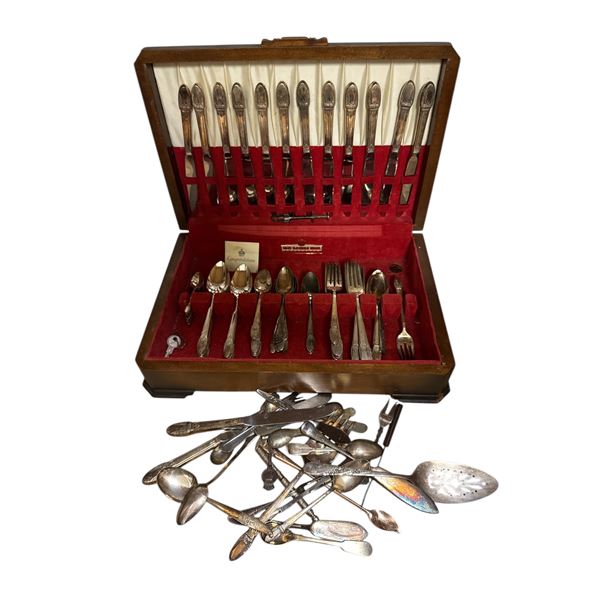 Vintage Case With Assorted Plated Cutlery