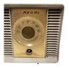 Image 2 : Vintage Regal Radio