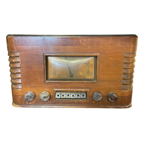 Wards Airline Radio Model 14BR 736A Antique Tube Radio