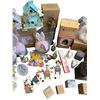Image 3 : Assorted Easter Decor
