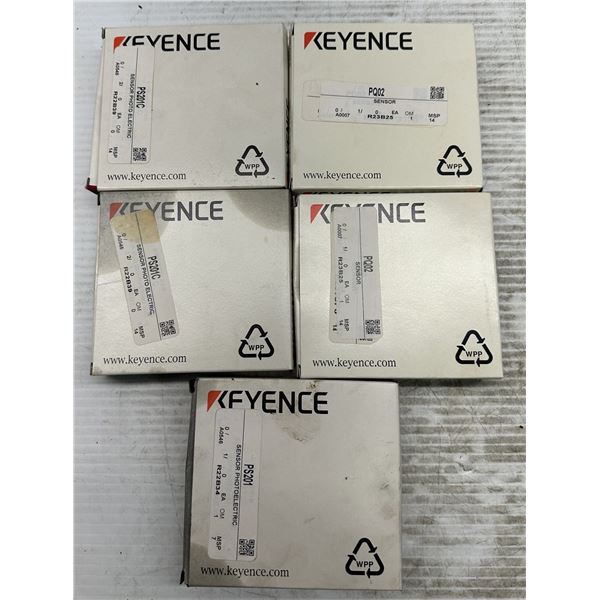 Lot of (5) Misc. Keyence Photoelectric Sensors