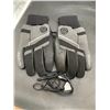 Image 1 : Karbon Hybrid Gloves GLP3730 with Rechargeable Lithium Polymer Batteries