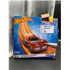 Image 1 : Hot Wheels Track Builder Car & Mega Track Set with Vehicle