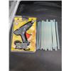 Image 1 : Hot Melt Glue Gun with 20 Glue Sticks, Model GG-2