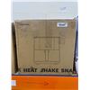 Image 2 : Chefman Heat Shake Snack Air Fryer Model RJ38-2LM-3TW