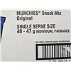 Image 2 : Frito-Lay Munchies Snack Mix Single Serve Size 40-47g Bags