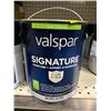 Image 2 : Valspar Signature Interior Paint and Primer, 3.65 L, Flat and Matte Finish