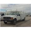 Image 2 : FORD F450 XL SUPER DUTY S/A UTILITY TRUCK, s/n 1FDXF46F41EA53252: