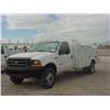 Image 2 : FORD F450 XL SUPER DUTY S/A UTILITY TRUCK, s/n 1FDXF46F3YEC14538: